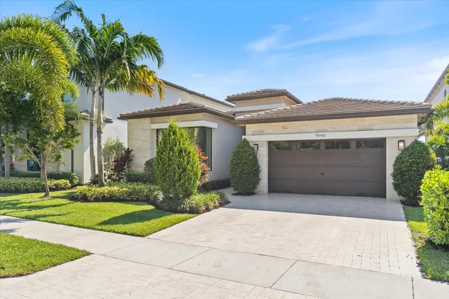 Boca Bridges Residence photo 2