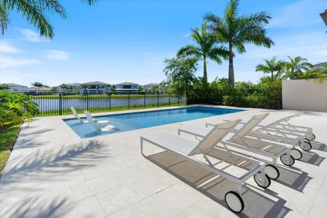 Boca Bridges Residence photo 39