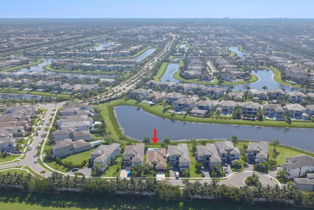 Boca Bridges Residence photo 47