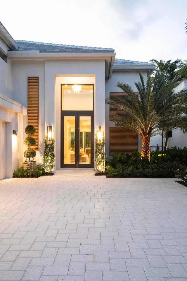 Frenchman's Creek Residence photo 6