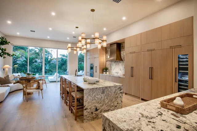 Frenchman's Creek Residence photo 22