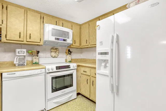 Singer Island Unit A-3c photo 10