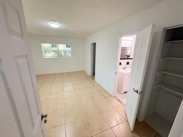  Residence photo 18