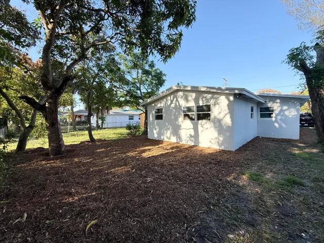  Residence photo 29