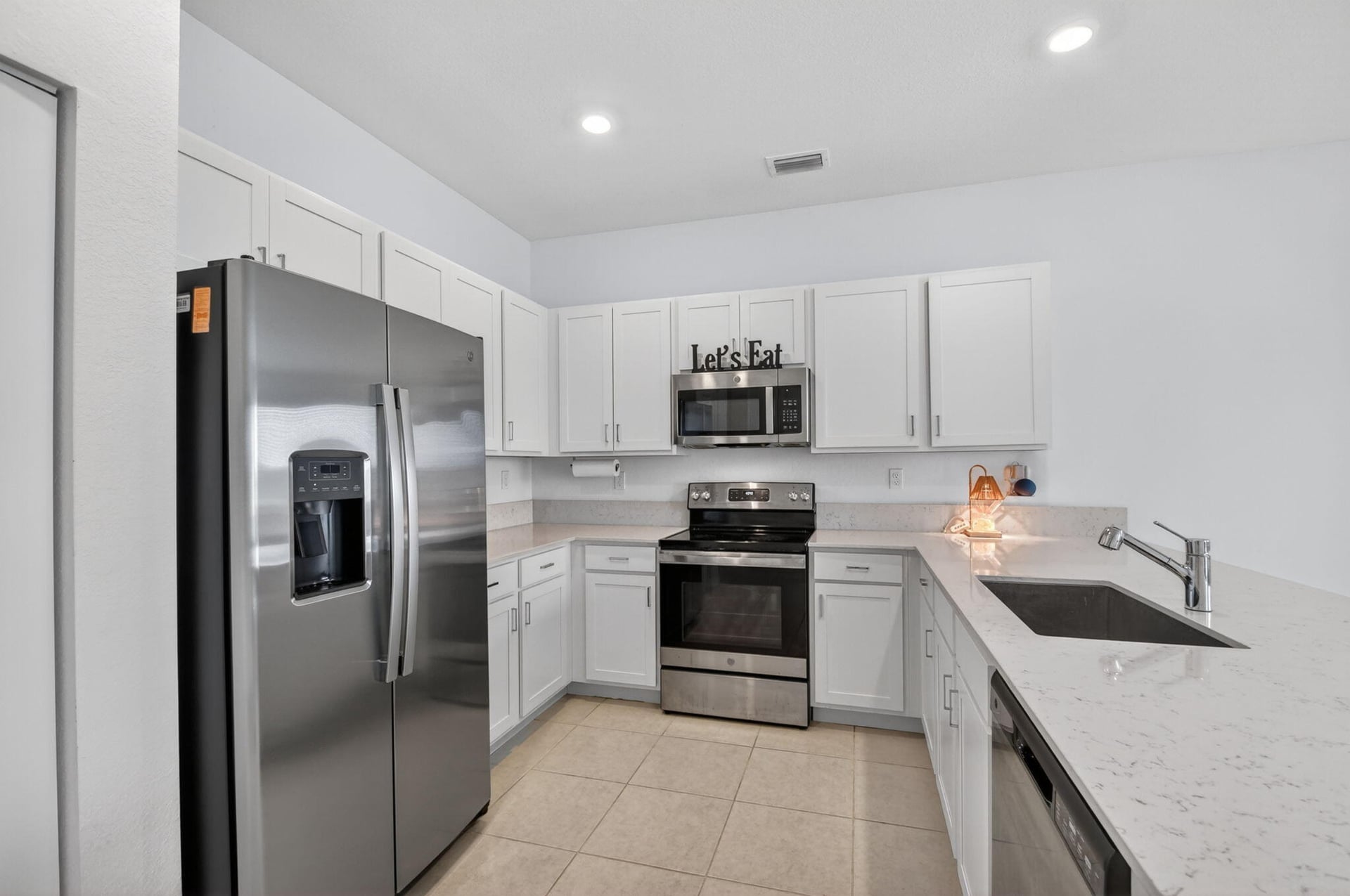 Residence photo 12