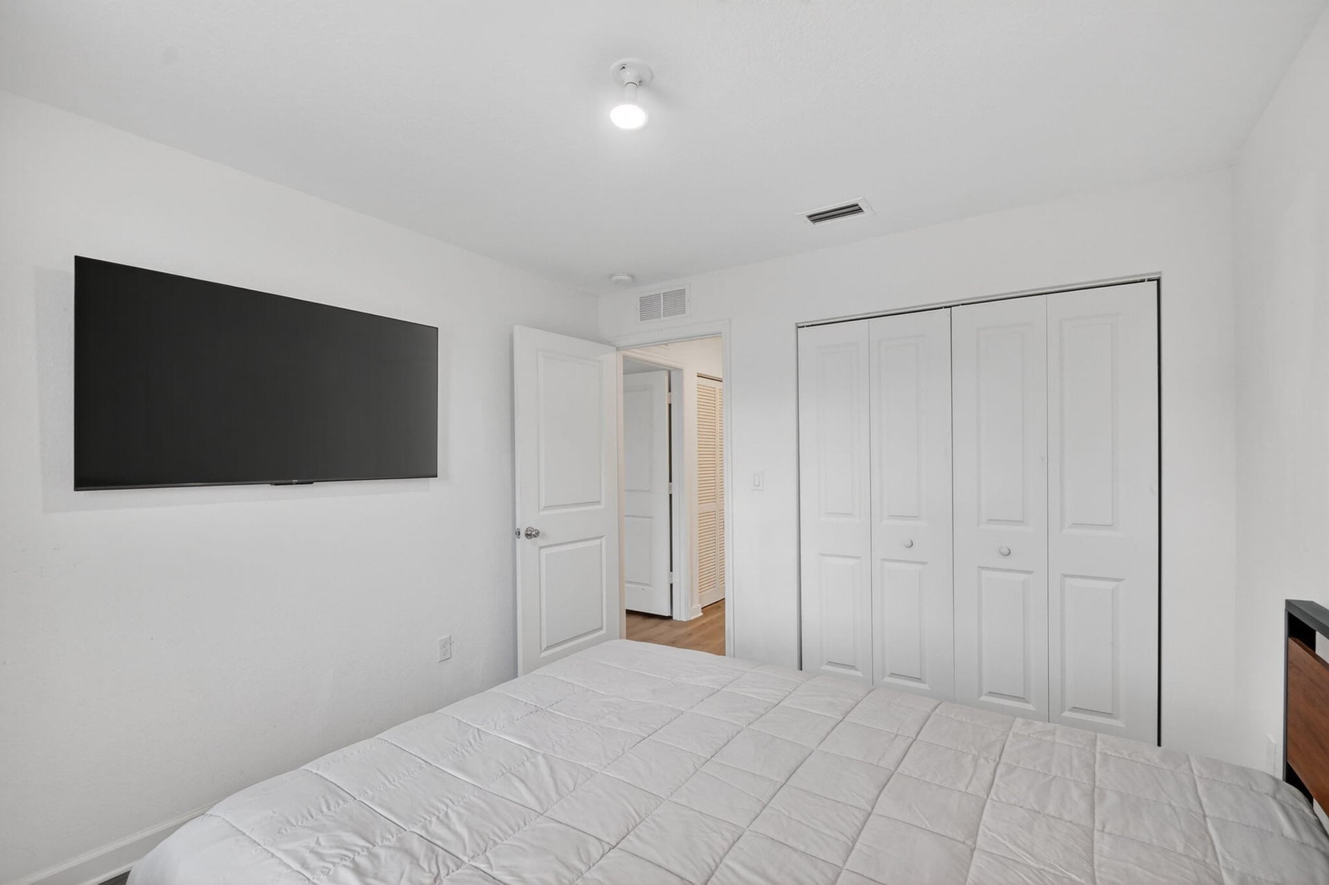 Residence photo 37