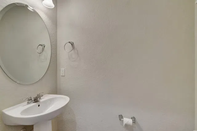 Residence photo 9