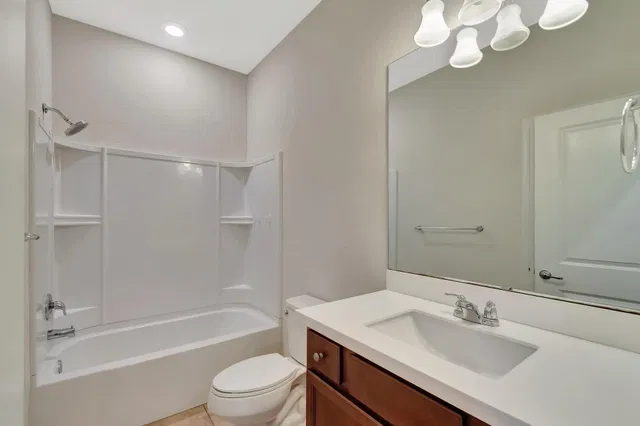 Residence photo 23