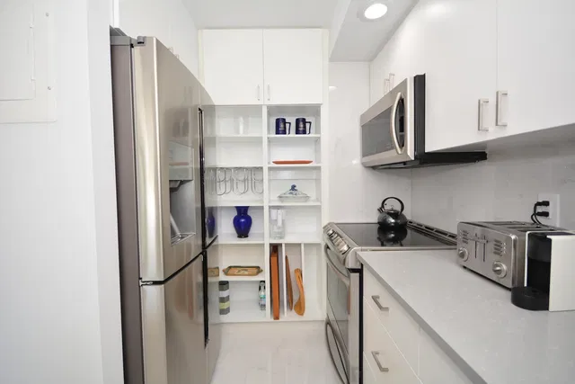  Unit 306 photo 15