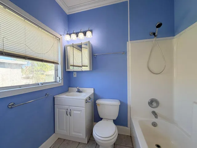 Residence photo 19