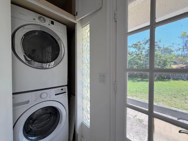 Residence photo 20