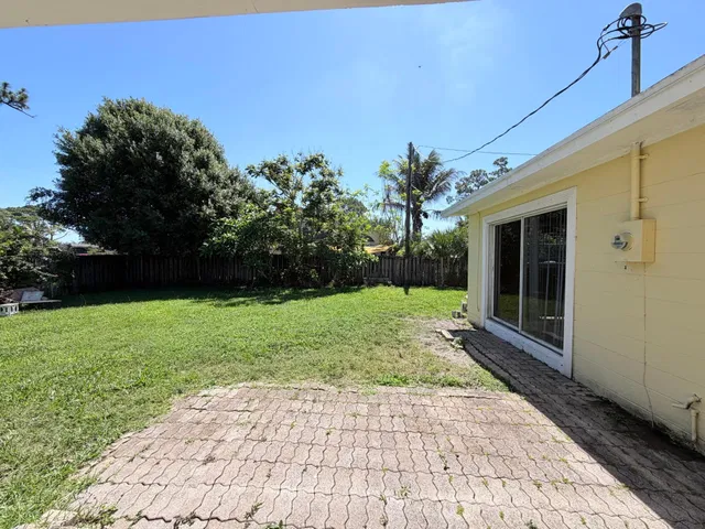 Residence photo 22