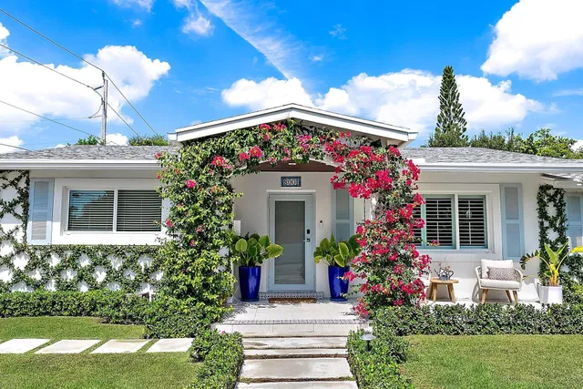 West Palm Beach Residence photo 2