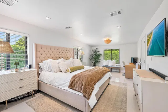 West Palm Beach Residence photo 14