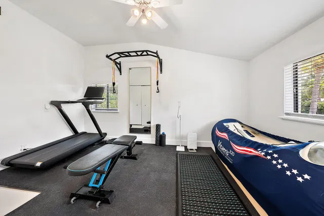 West Palm Beach Residence photo 19