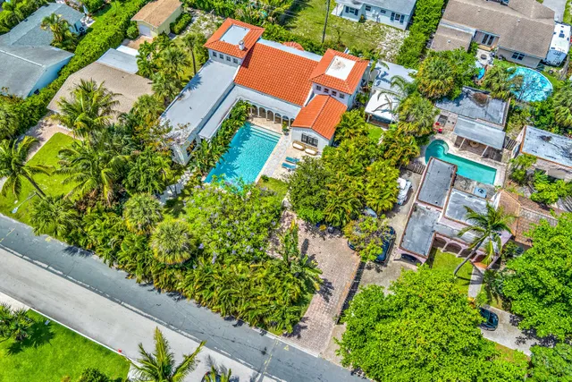 SoSo West Palm Beach Residence photo 3