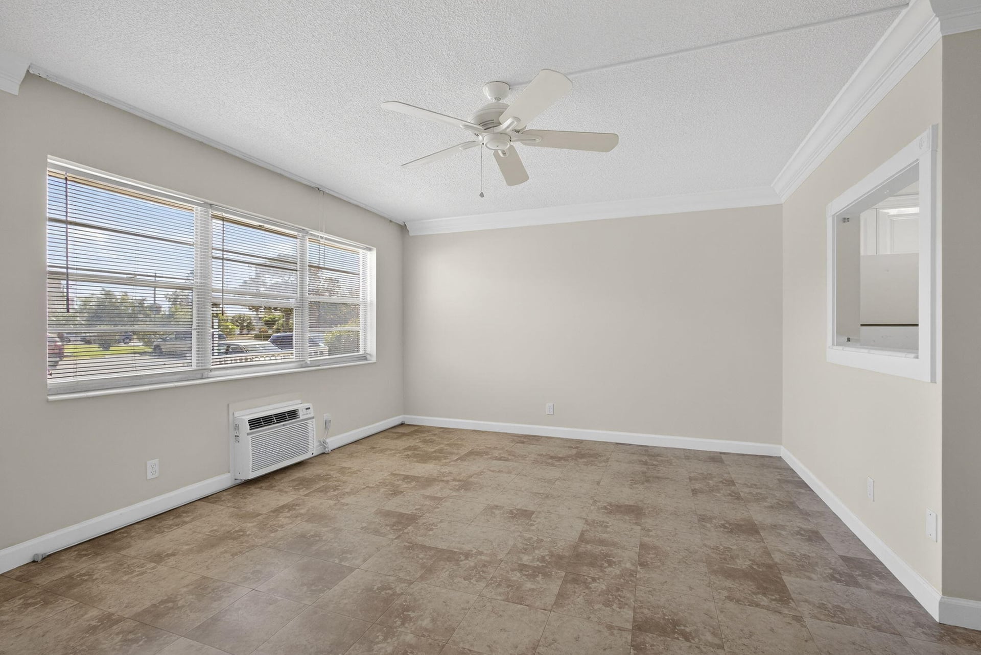 Residence photo 7