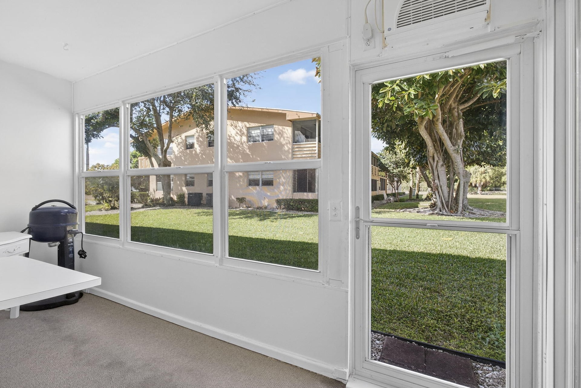 Residence photo 22