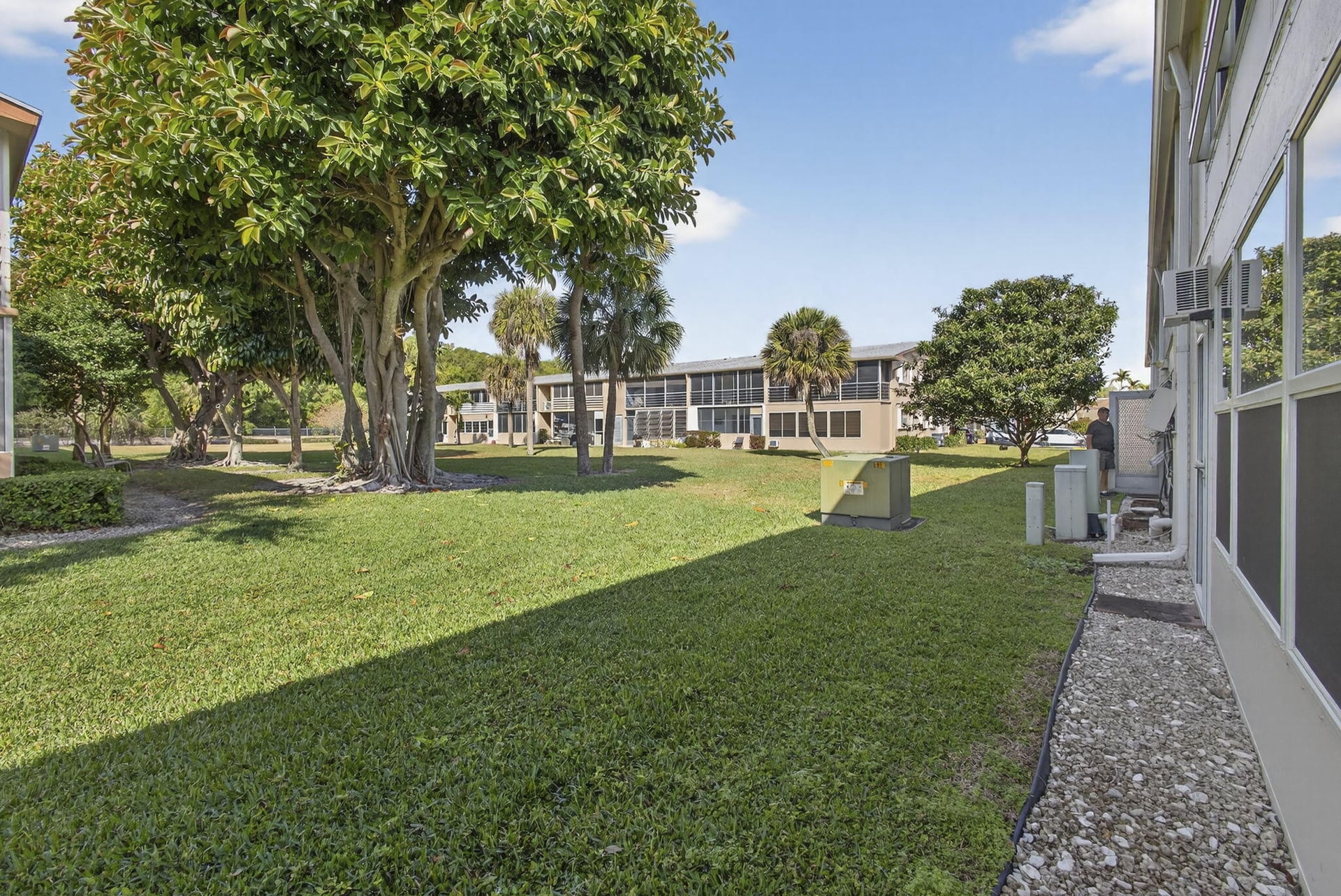 Residence photo 23