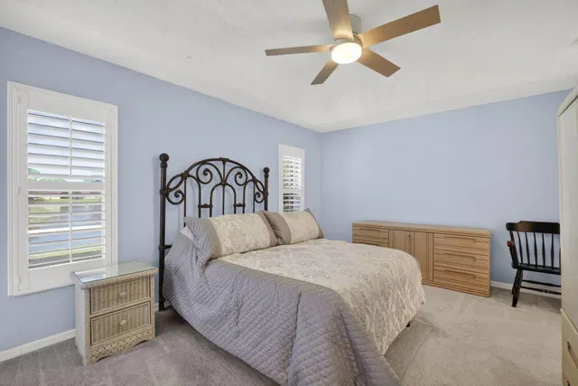 Residence photo 17