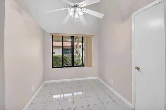 Residence photo 20