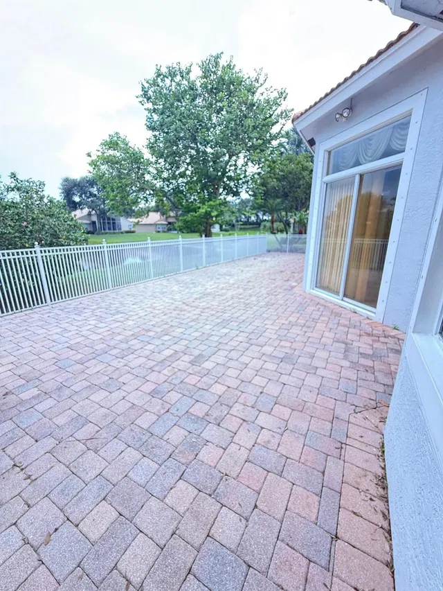 Residence photo 23
