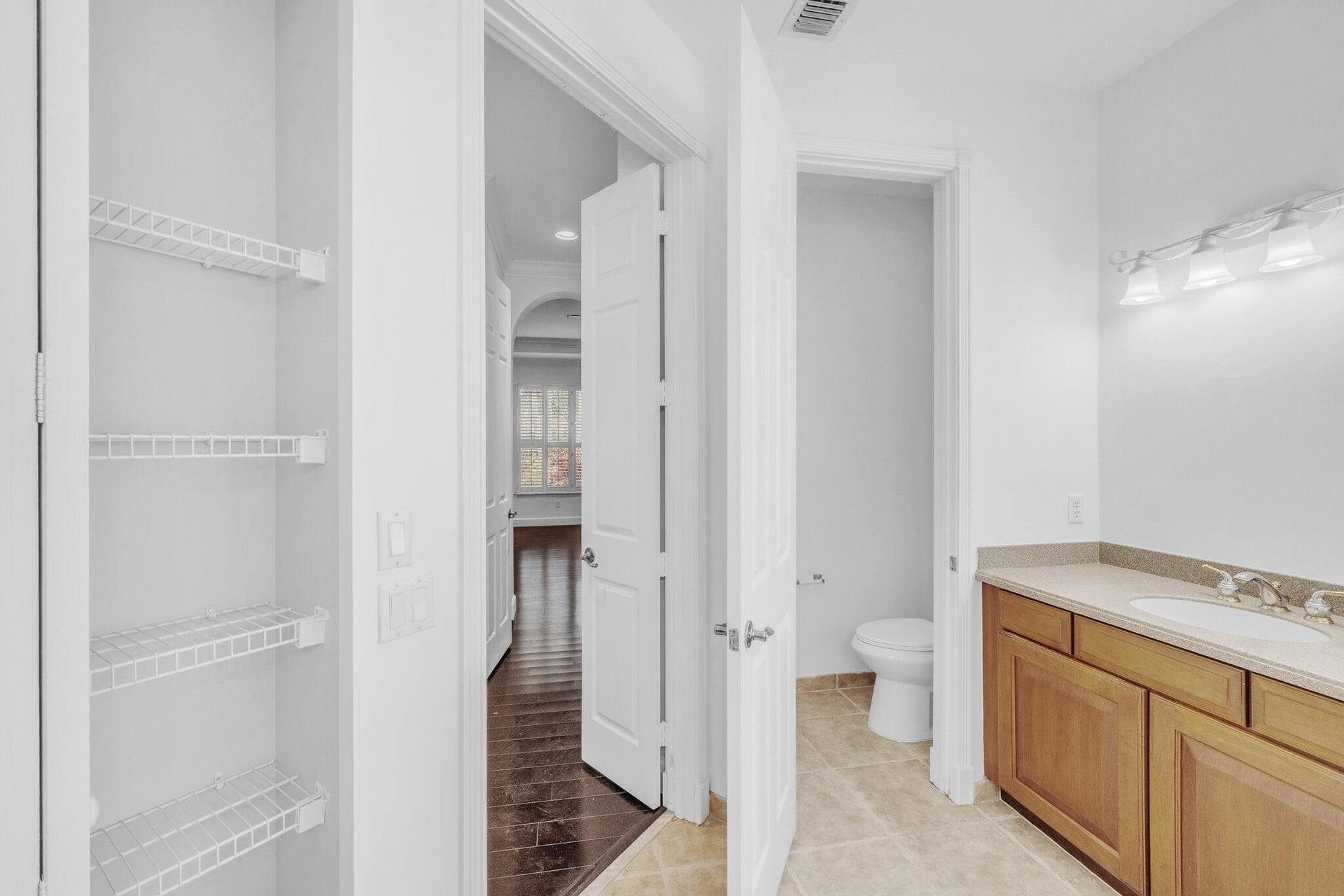 Residence photo 37