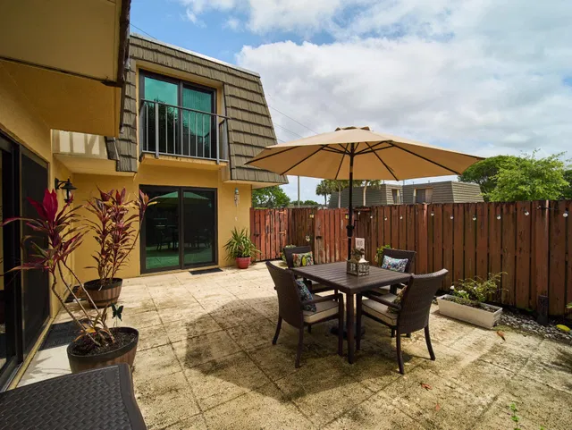 Residence photo 21