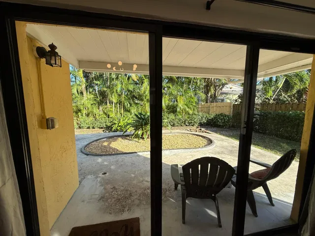 Residence photo 11