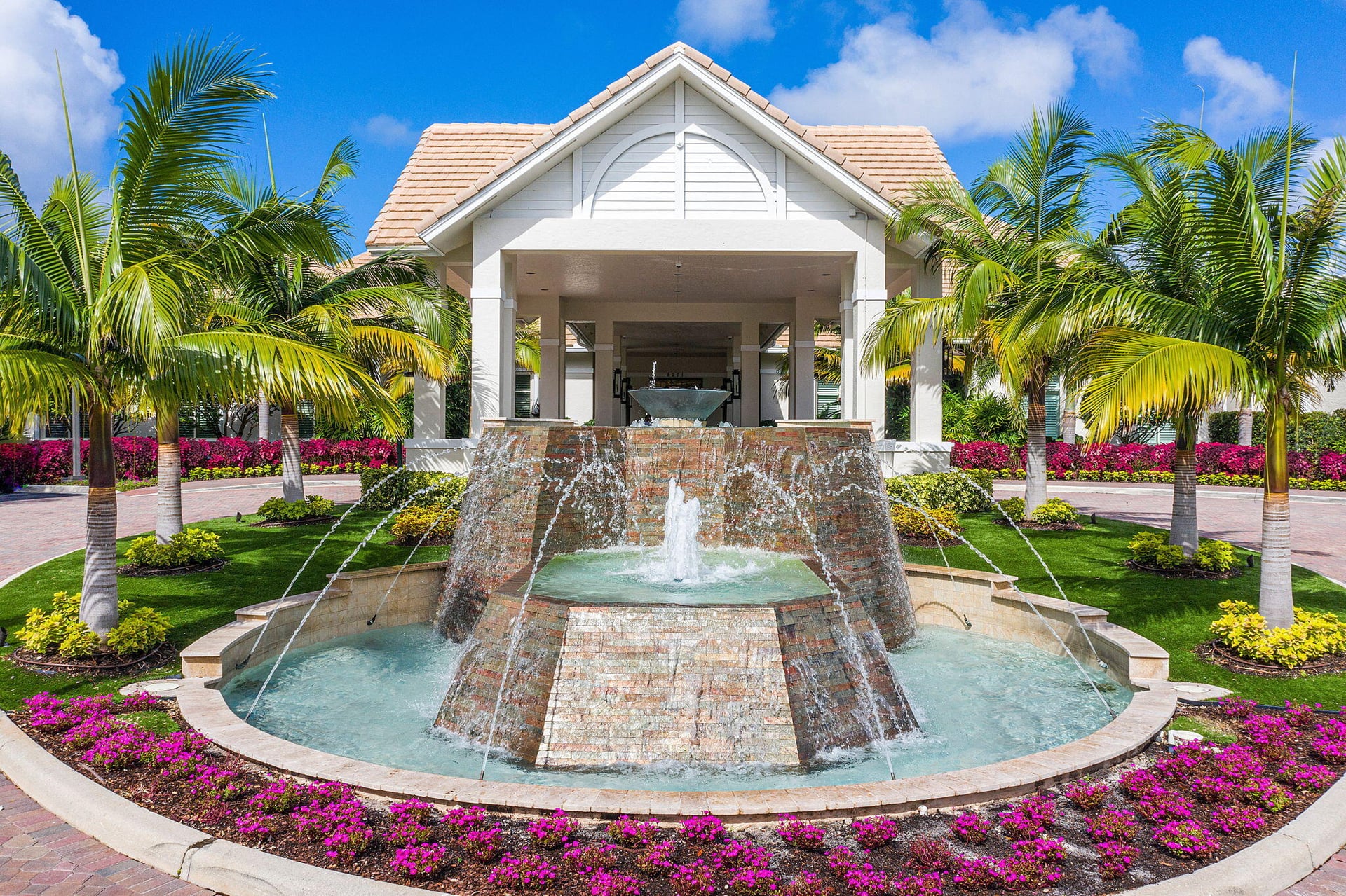 Residence photo 83