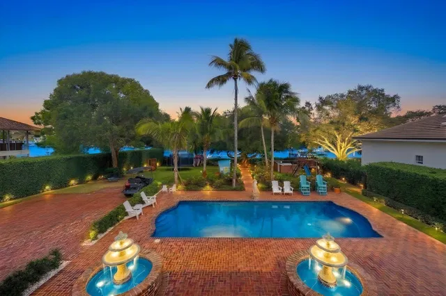Jupiter River Estates Residence photo 9