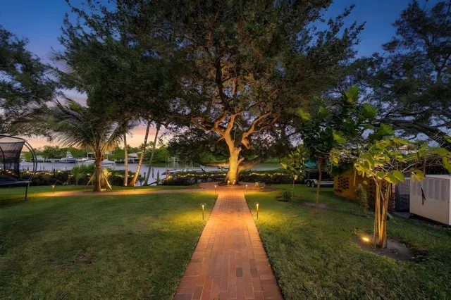 Jupiter River Estates Residence photo 54