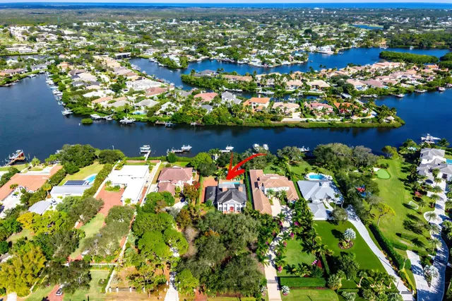 Jupiter River Estates Residence photo 59