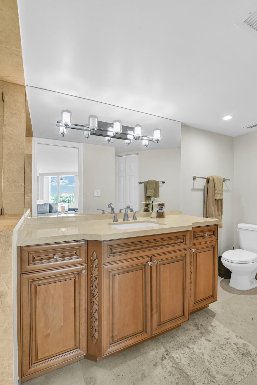 500 S Ocean Boca Unit 1009 photo 28