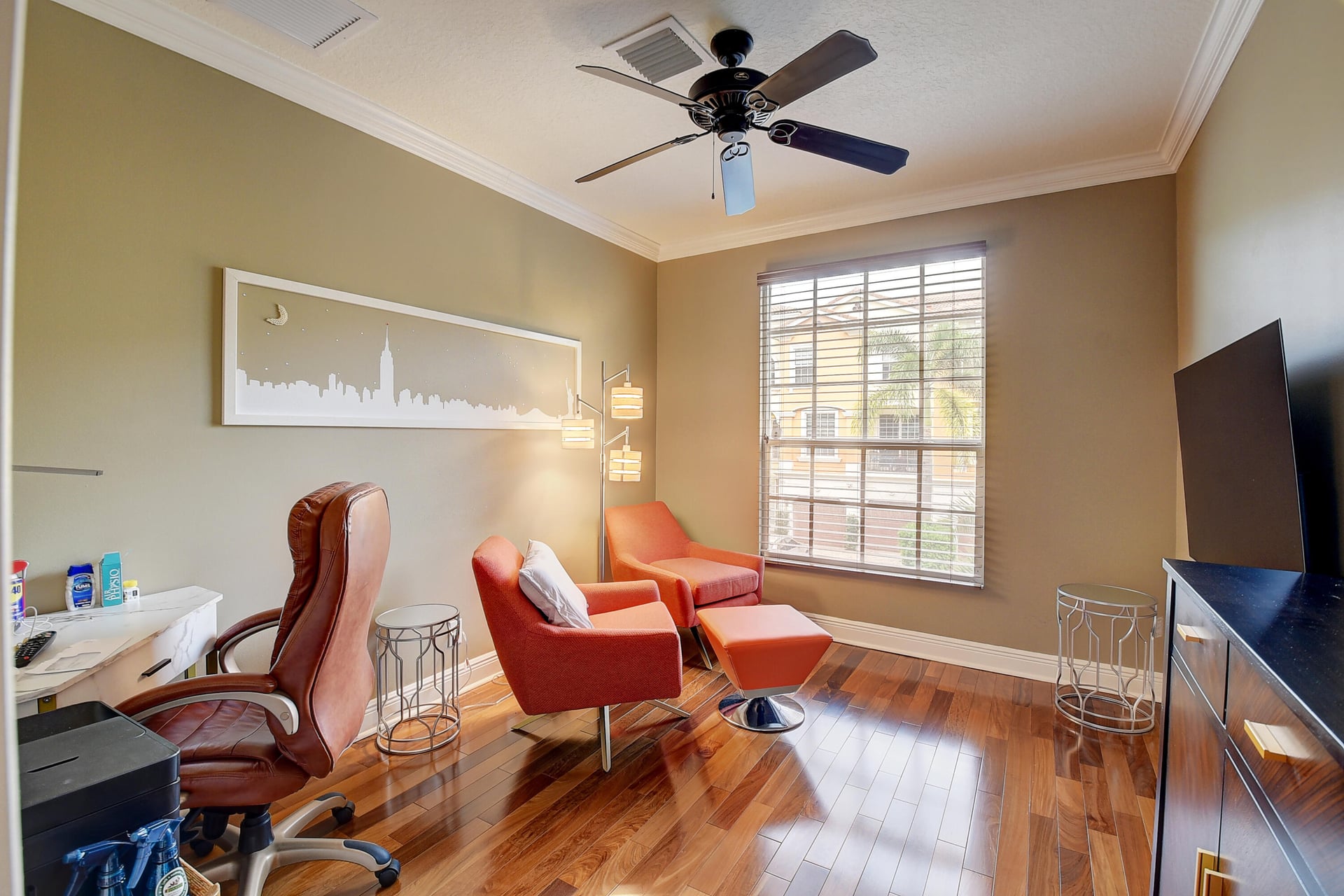 Residence photo 17
