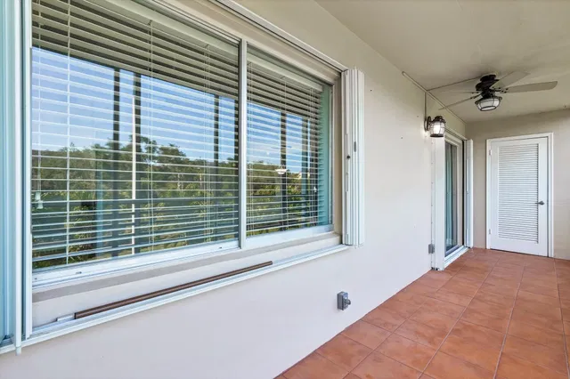 Unit 212 photo 35