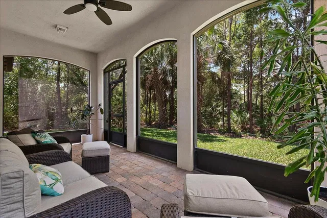 Evergrene Palm Beach Gardens Residence photo 26