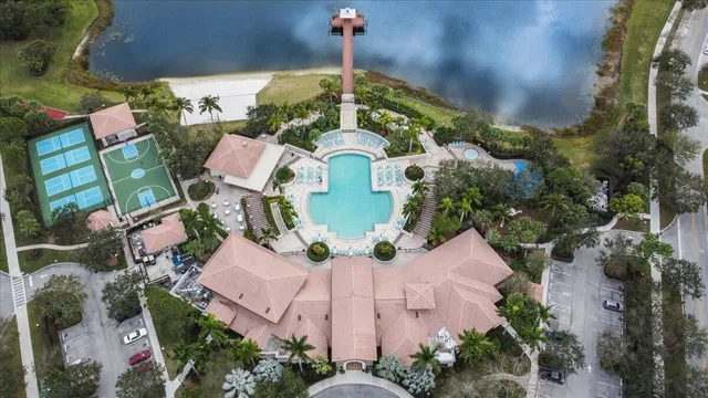 Evergrene Palm Beach Gardens Residence photo 38