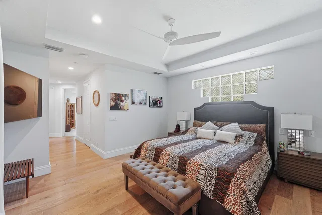 Residence photo 26