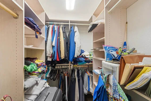 Residence photo 29