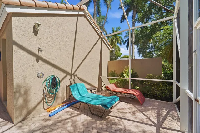 Residence photo 35