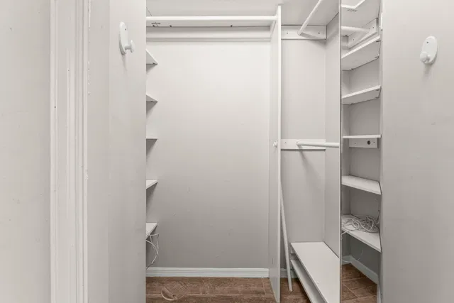 Residence photo 18