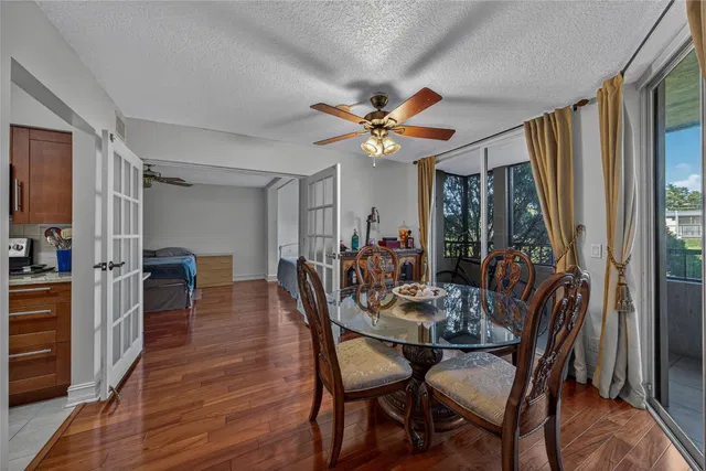 Unit 205 photo 12