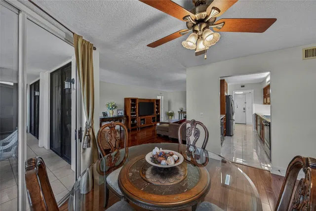 Unit 205 photo 14