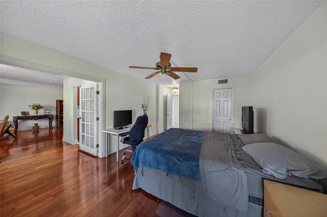 Unit 205 photo 24