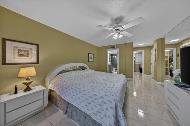 Unit 205 photo 30