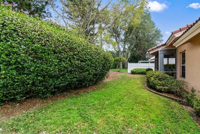 Residence photo 24