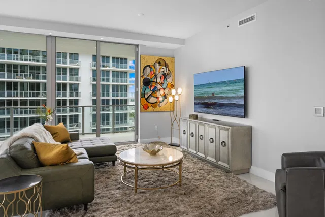 Amrit Ocean Resort & Residences Unit H-1608 photo 9