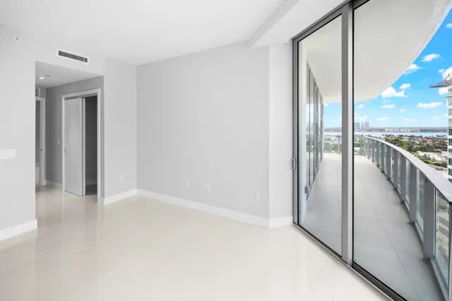 Amrit Ocean Resort & Residences Unit H-1608 photo 97