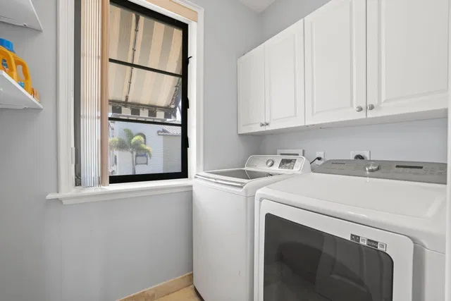 Residence photo 36